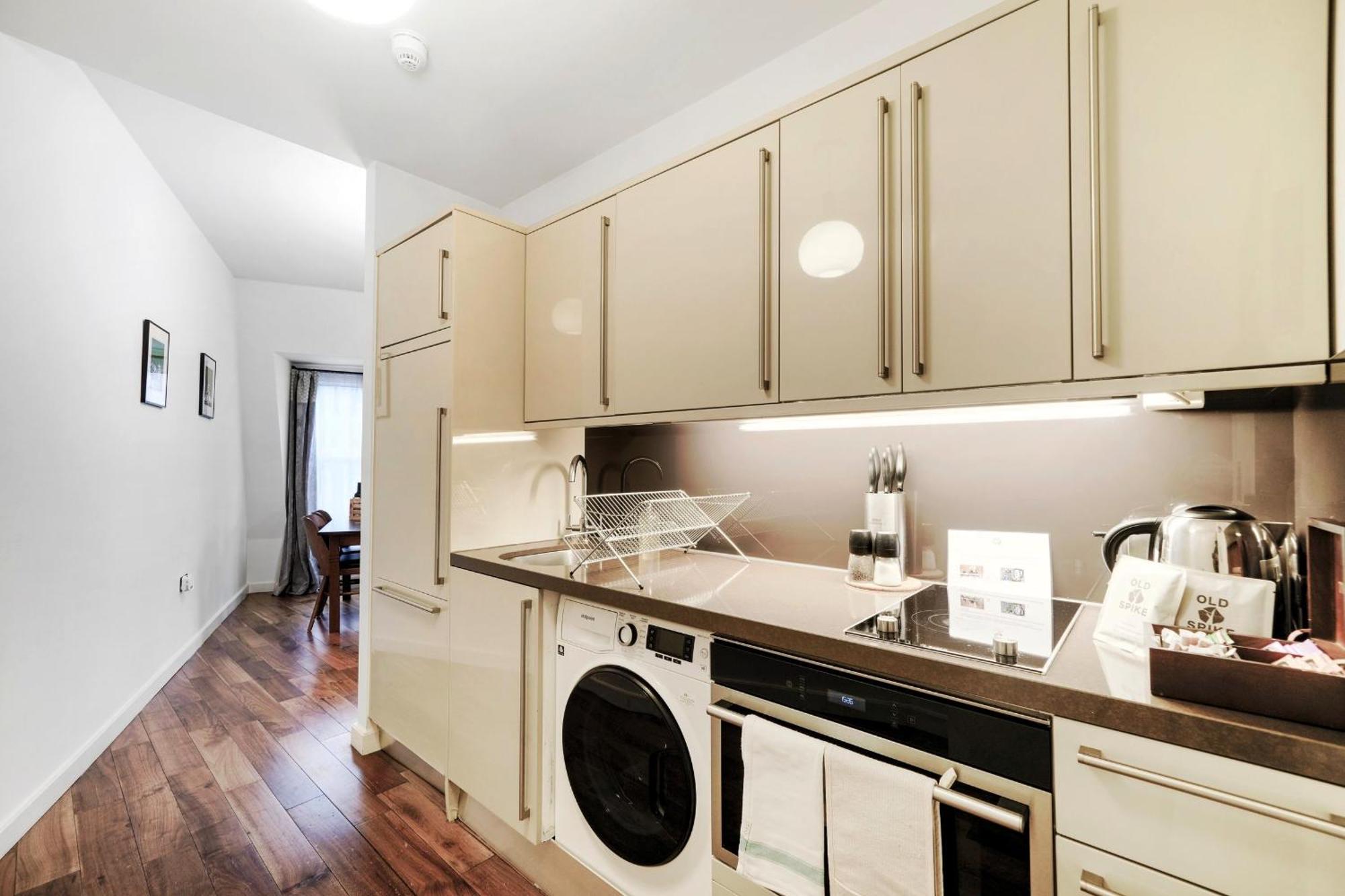 Monument Serviced Apartments By Lovelystay London Exterior foto