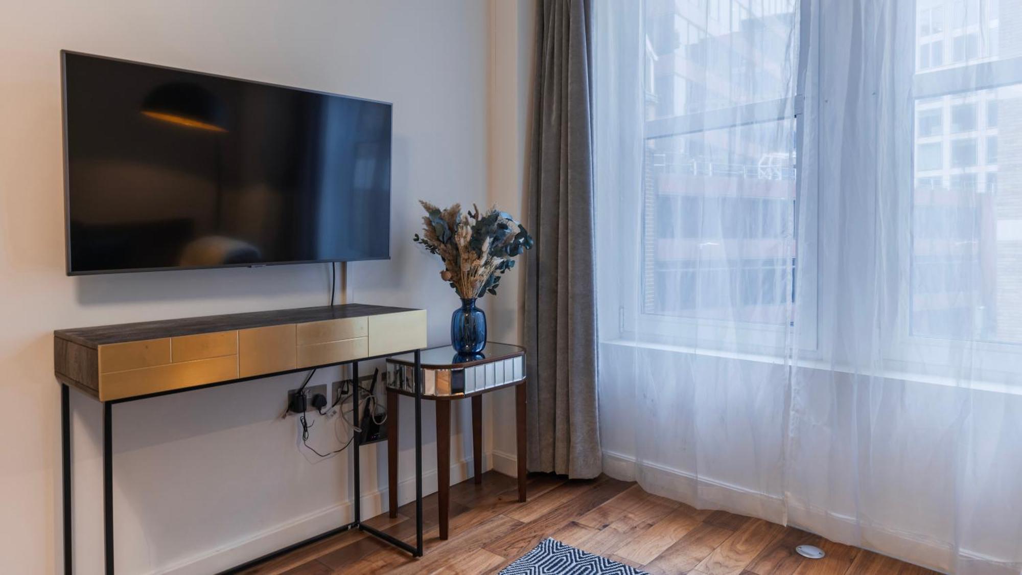 Monument Serviced Apartments By Lovelystay London Exterior foto